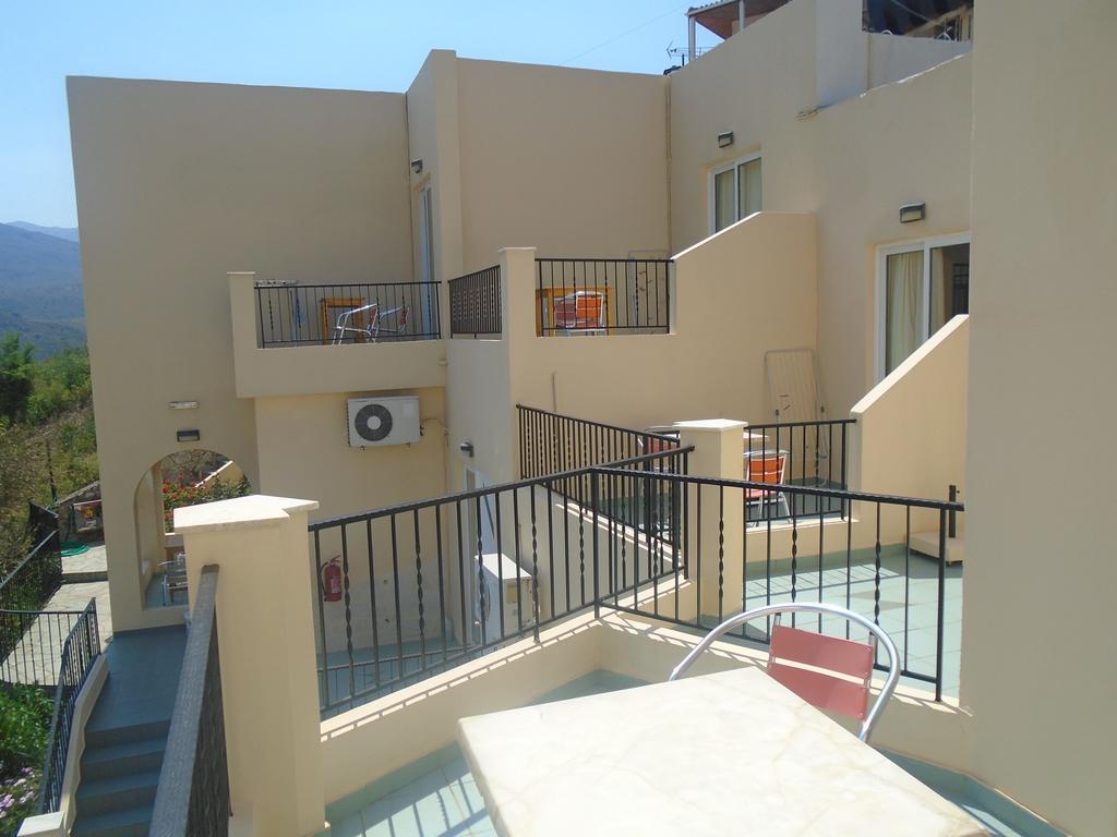 Irida Aparthotel Georgioupoli Exterior photo